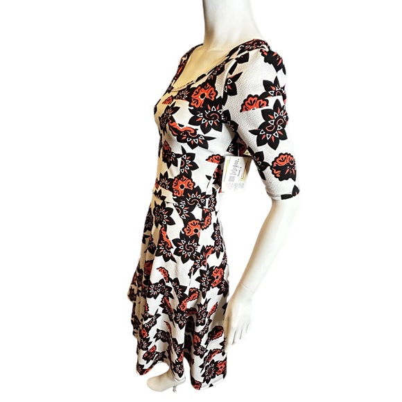 NWT LuLaRoe Nicole Dress Size Small - Picture 5 of 14